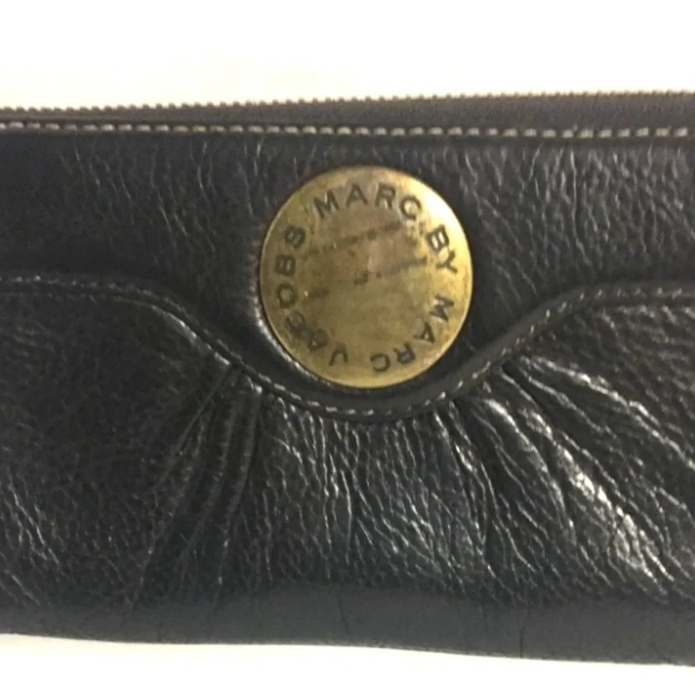 Marc by Marc Jacobs brown Leather Wristlet